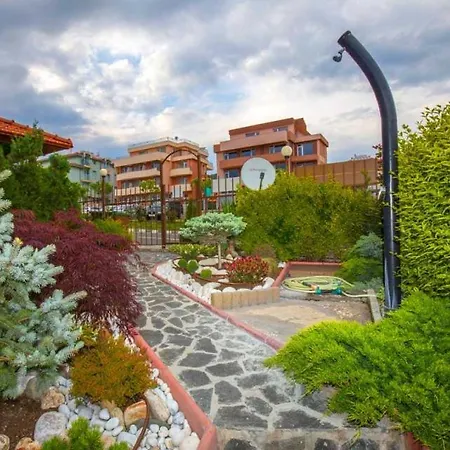 Hotel Jbh 2*