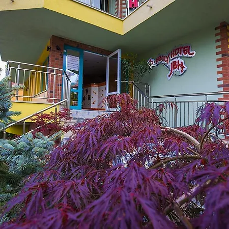 Hotel Jbh 2*
