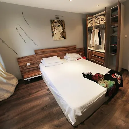 Hotel Jbh 2*